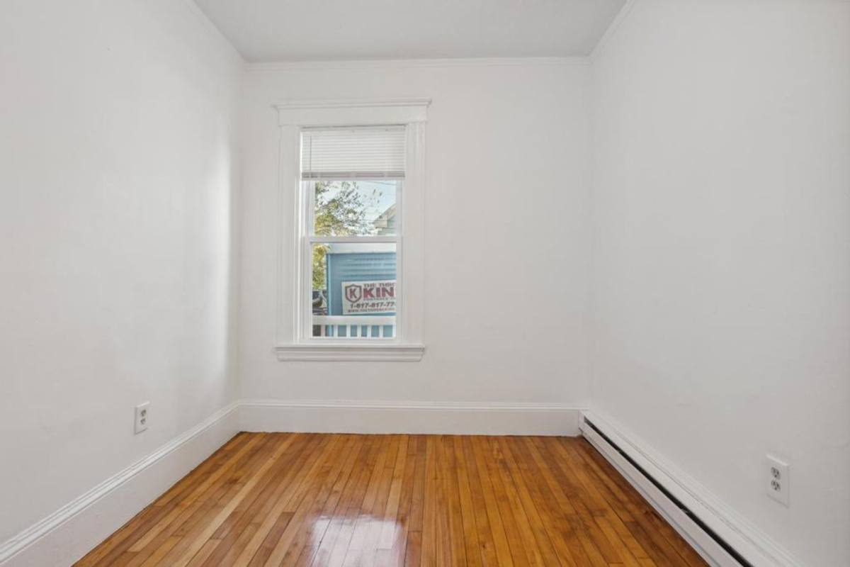 Apartment for rent at 33 Jackson St, Haverhill, MA 01832