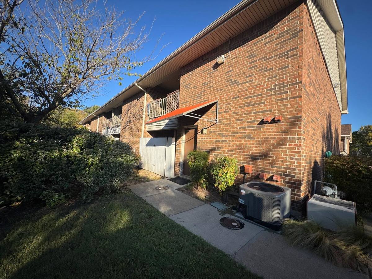 Apartment for rent at 105 S Fifth St, Wylie, TX 75098