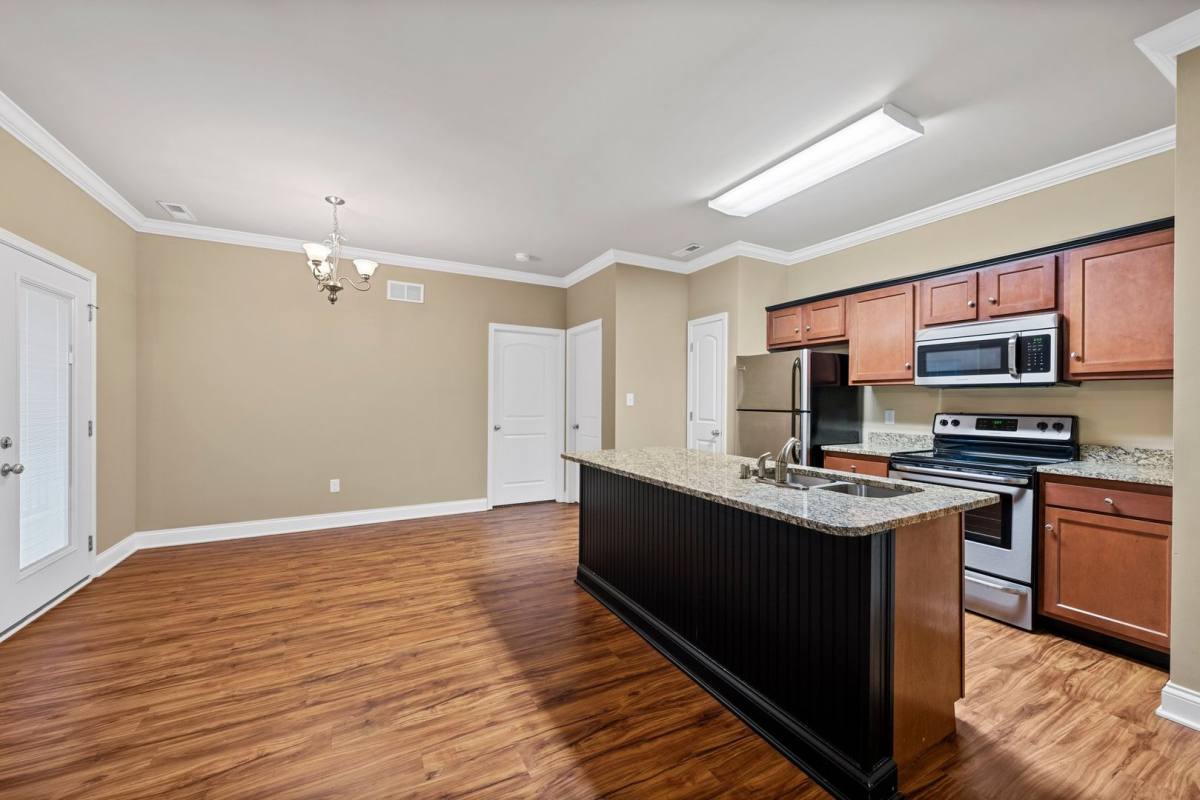 Apartment for rent at 6068 Louisville Rd, Bowling Green, KY 42101