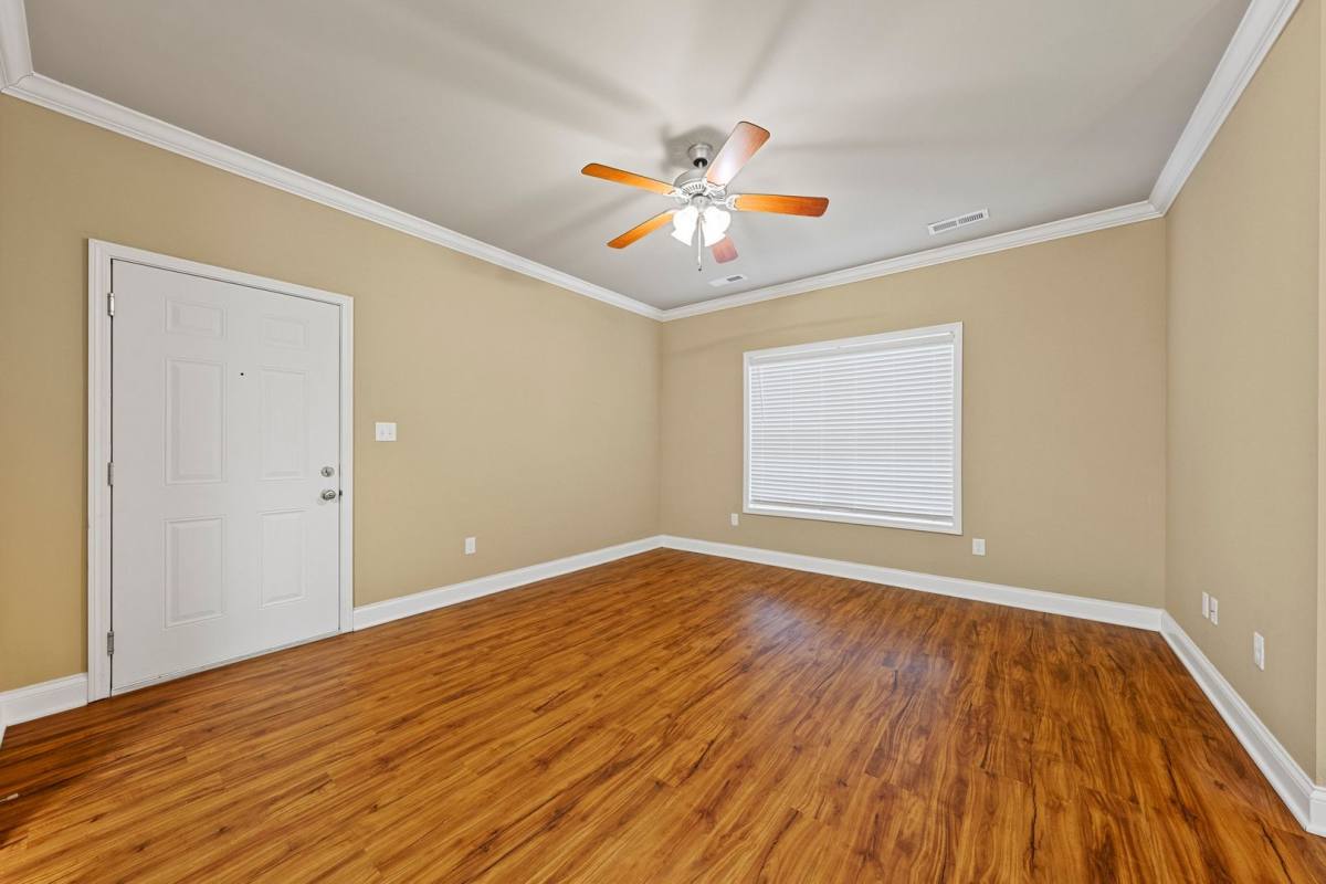 Apartment for rent at 6068 Louisville Rd, Bowling Green, KY 42101