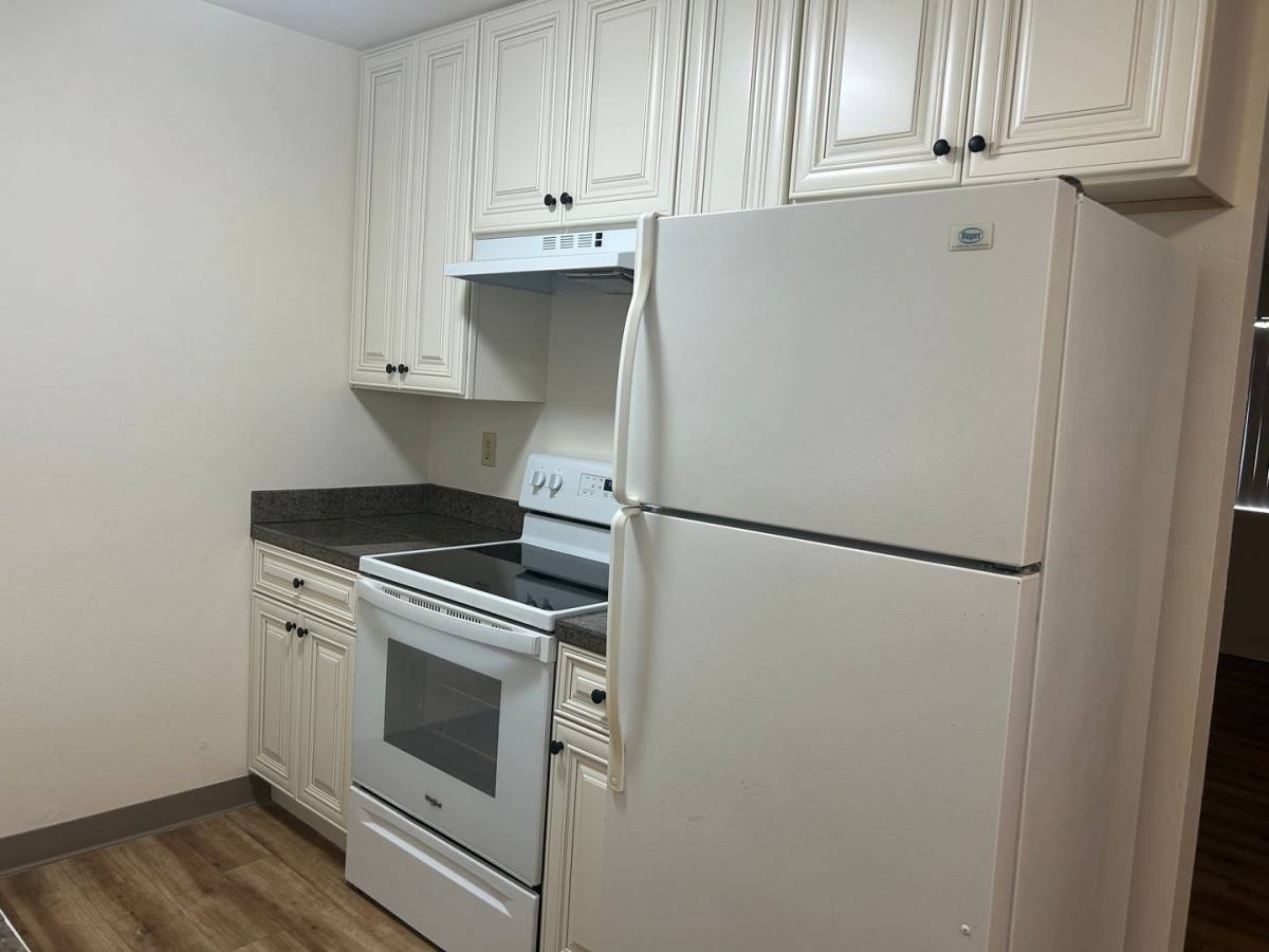 Apartment for rent at 66 SW 3rd St, Madras, OR 97741