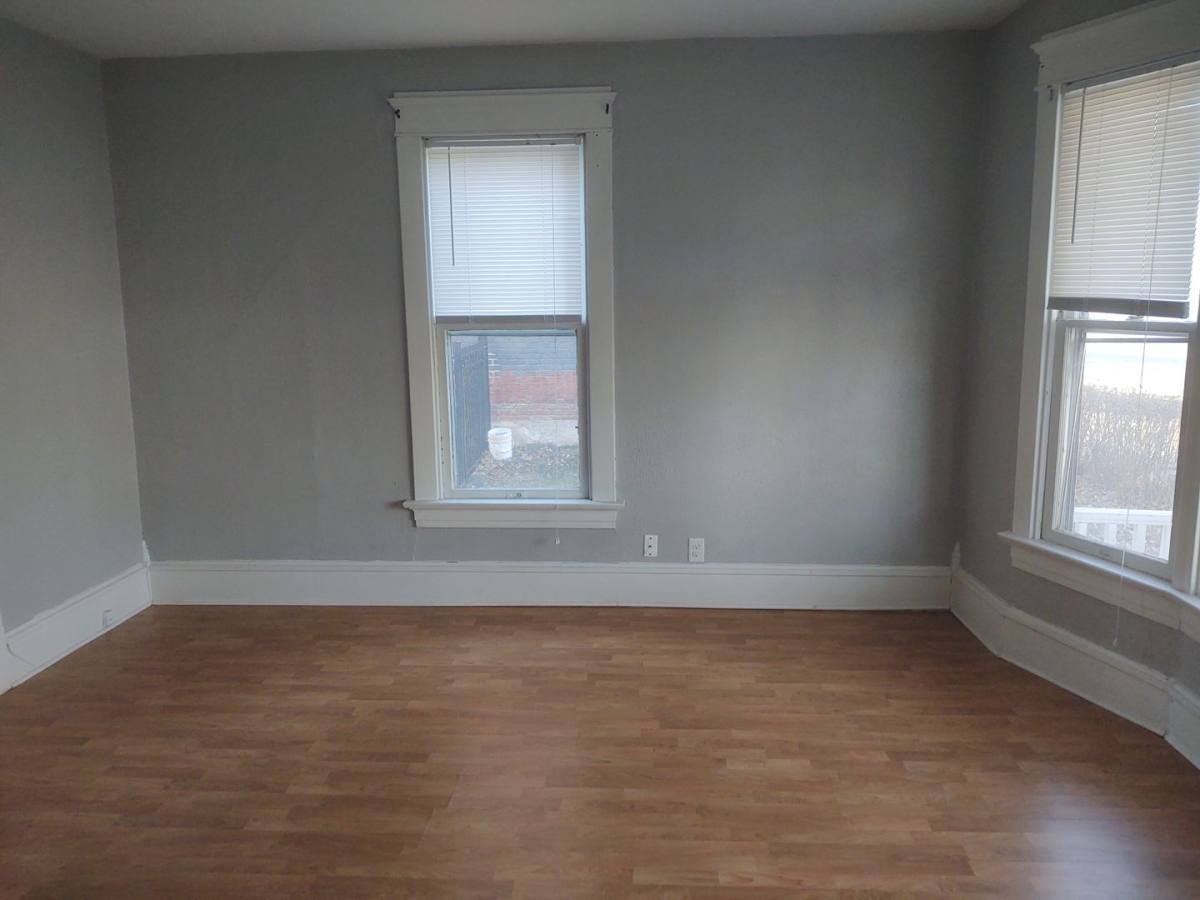 Apartment for rent at 619 & 621 23rd St, Rock Island, IL 61201