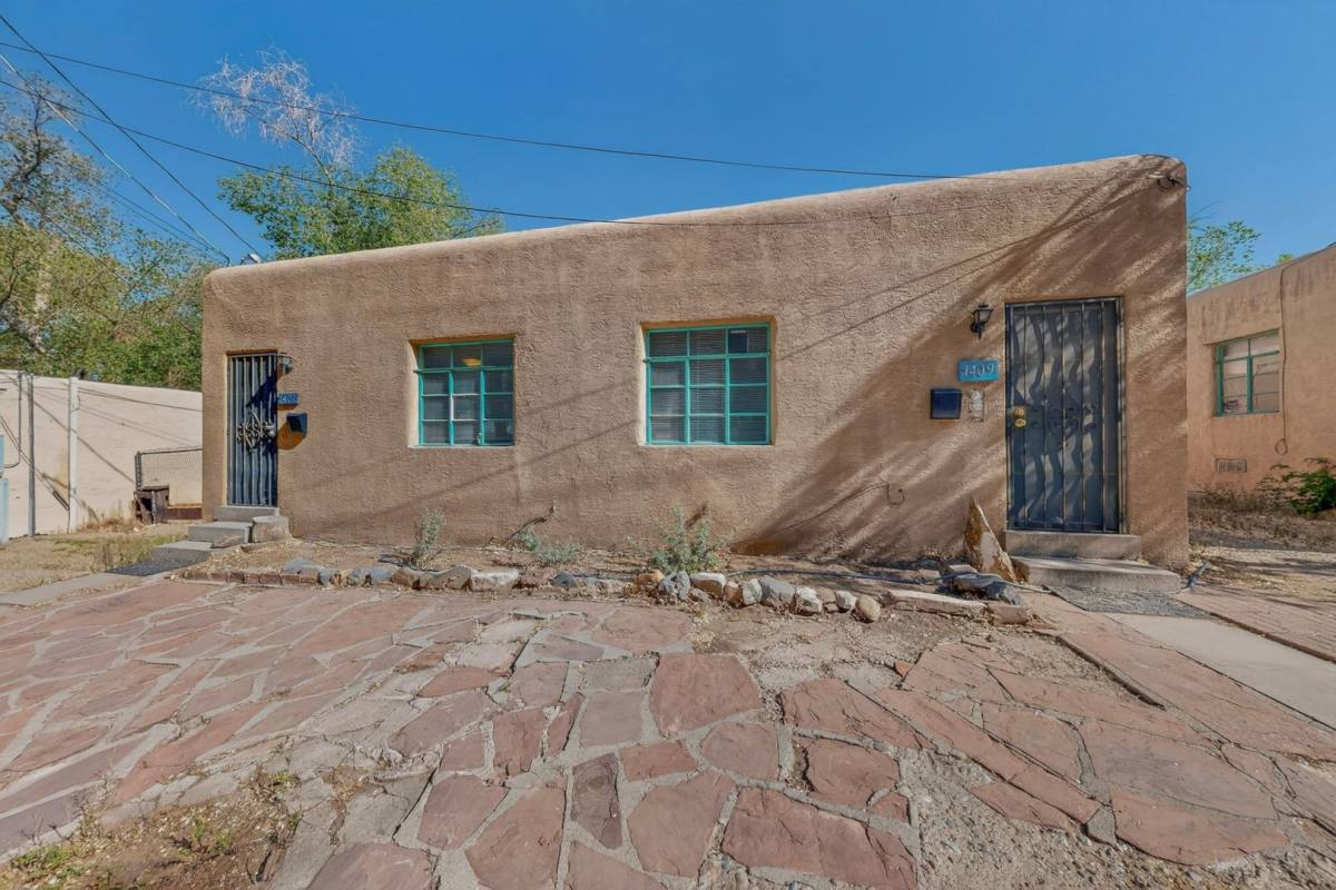 Apartment for rent at 1407 - 1409 Hazeldine Ave SE, Albuquerque, NM 87106