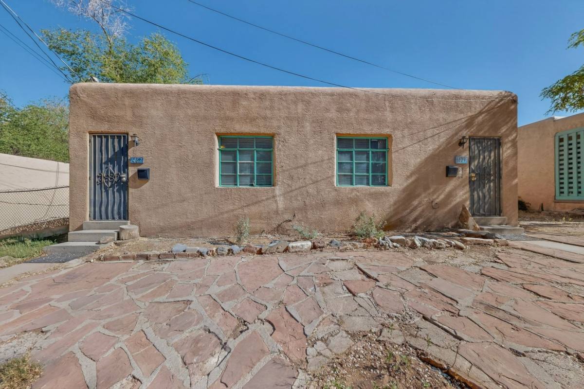 Apartment for rent at 1407 - 1409 Hazeldine Ave SE, Albuquerque, NM 87106