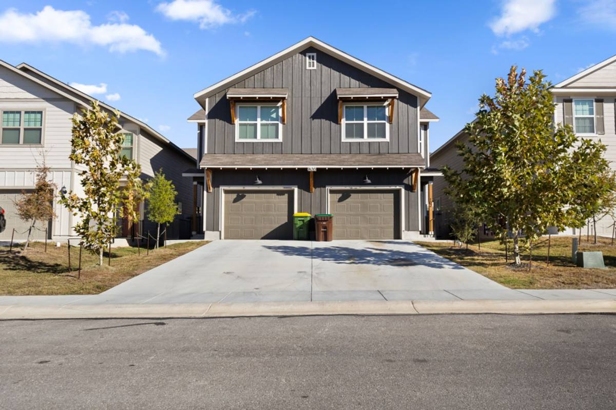 Condo for rent at 7620 Magnolia Village, San Antonio, TX 78252
