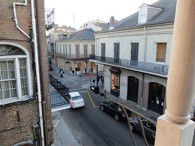 Apartment for rent at 707 Toulouse St, New Orleans, LA 70130