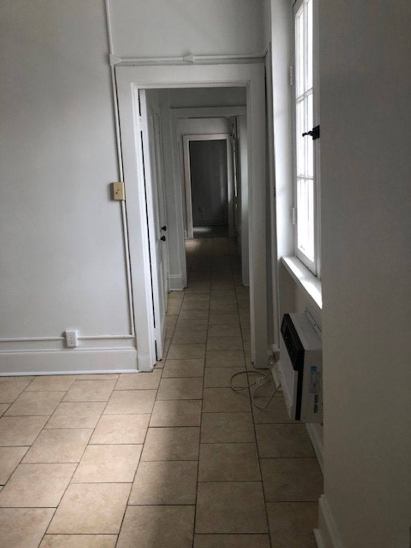 Apartment for rent at 707 Toulouse St, New Orleans, LA 70130