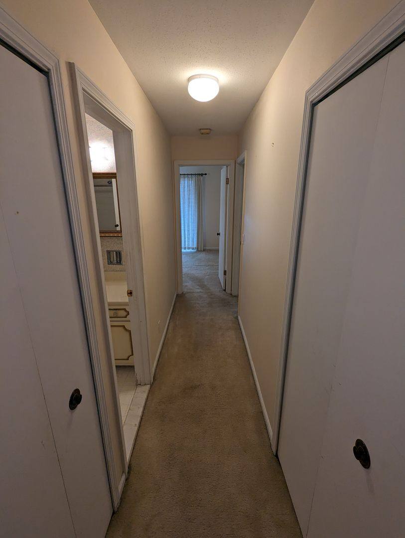 Apartment for rent at 5526 Heatherdowns Blvd, Toledo, OH 43614