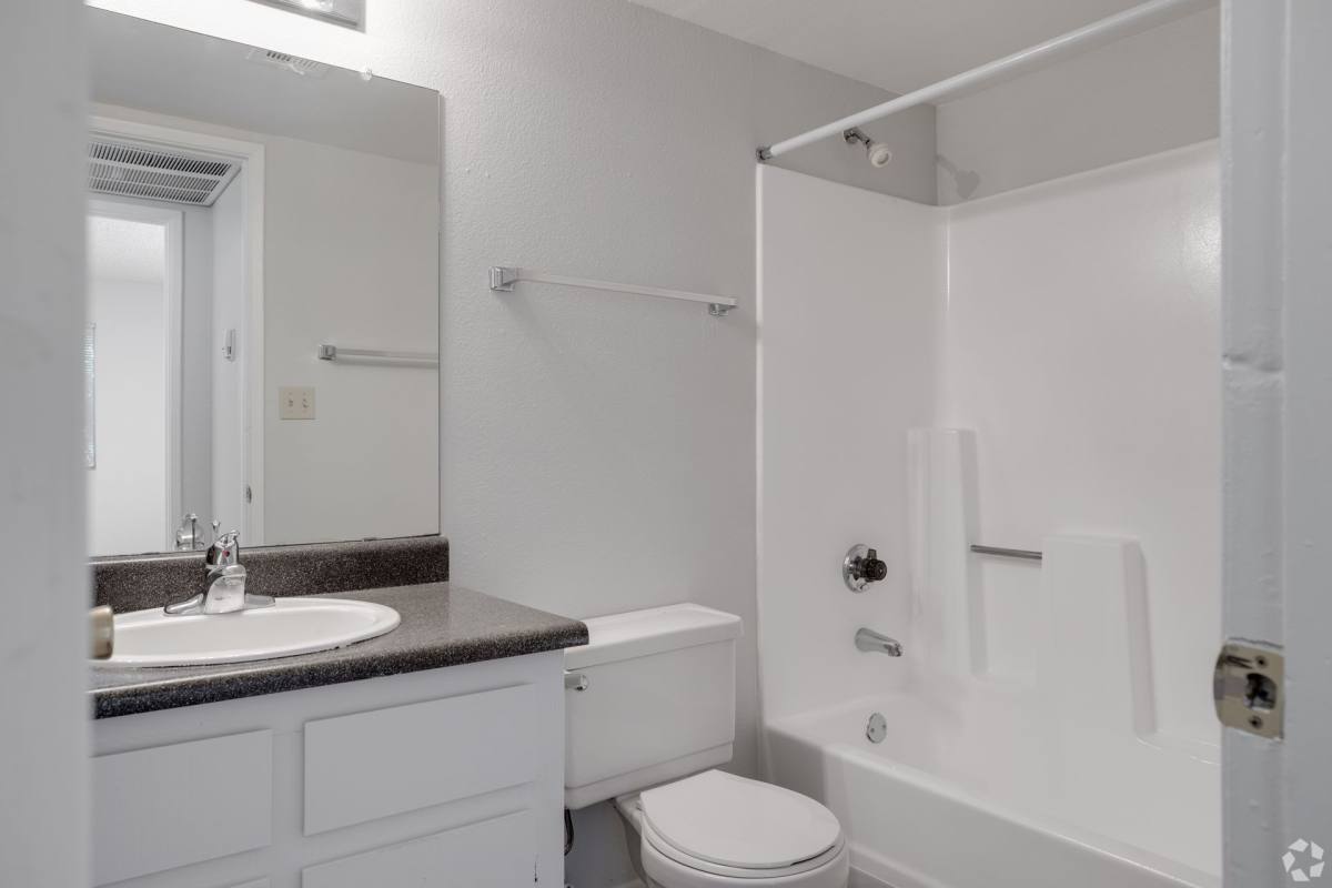 Apartment for rent at 4839 S Darrow Dr, Tempe, AZ 85282
