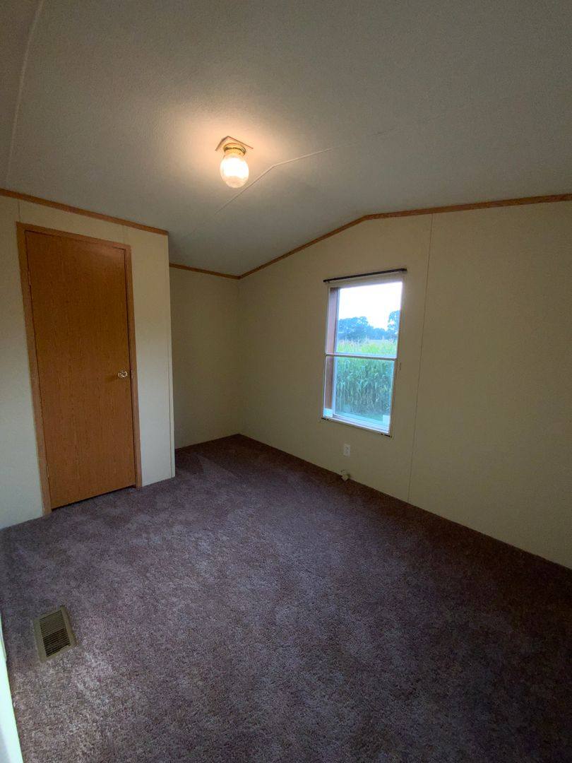 House for rent at 19 Roberts Rd, Nottingham, PA 19362