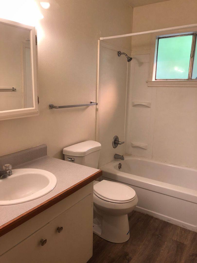 Apartment for rent at 626 W 1st Ave, Chico, CA 95926