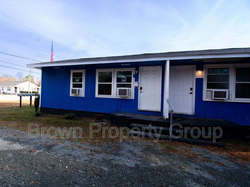 Apartment for rent at 412 A Lake Ave, Spring Lake, NC 28390