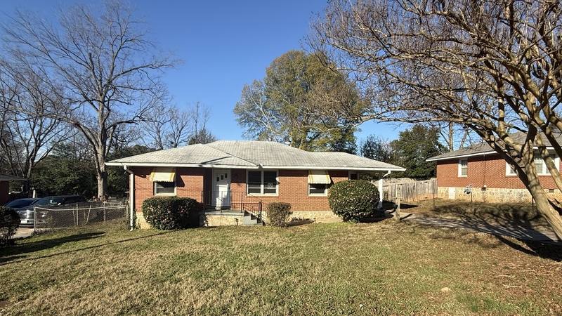 House for rent at 249 Wayne Ave, Jonesboro, GA 30236