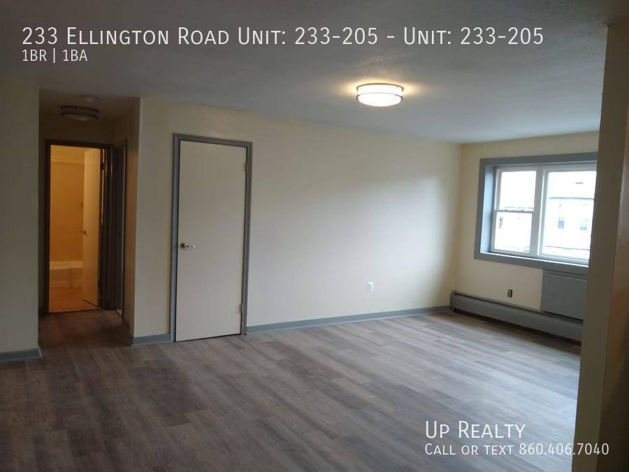 Apartment for rent at 233 Ellington Rd, East Hartford, CT 06108