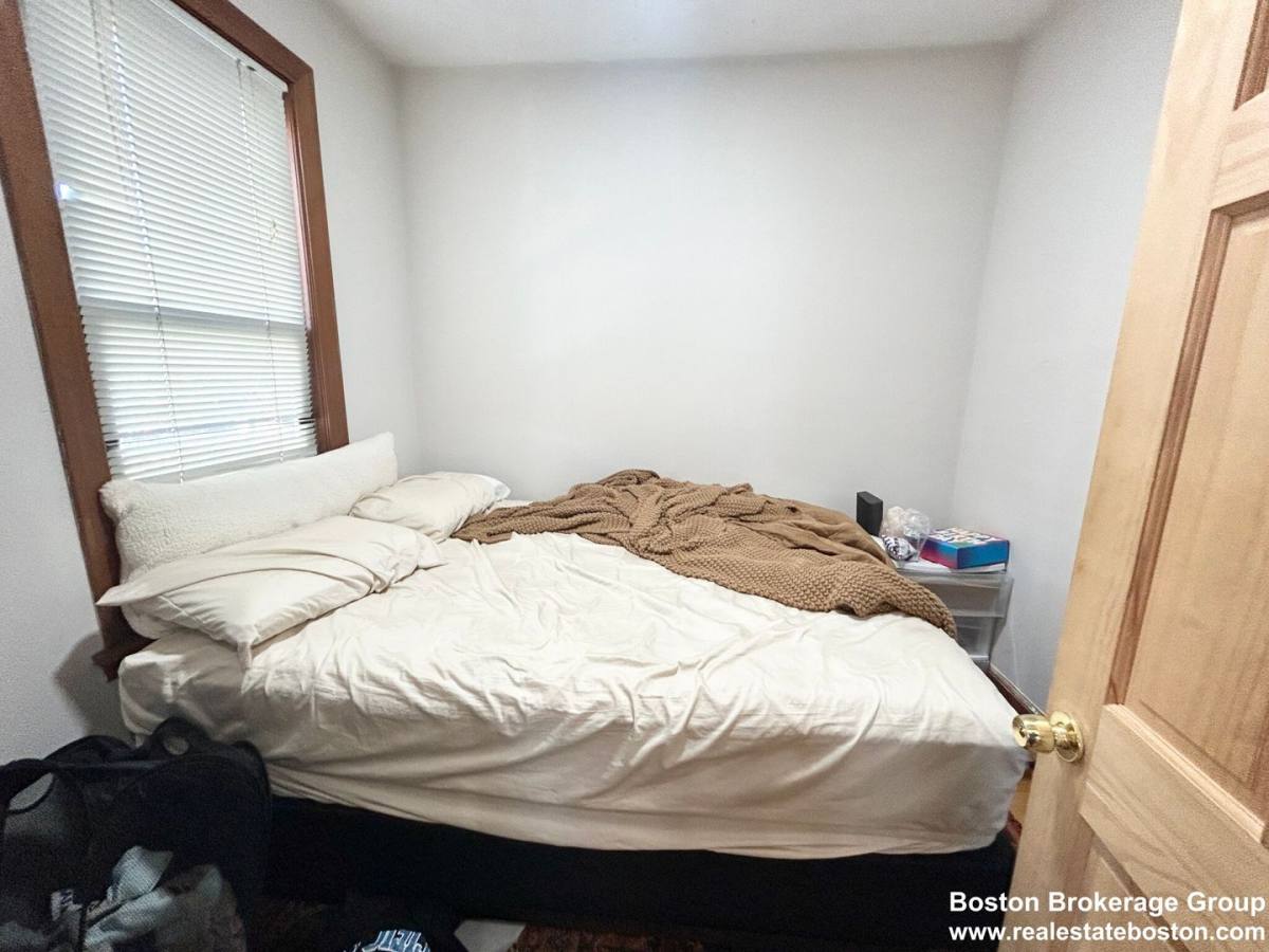 Apartment for rent at 1566 Tremont St #2, Roxbury Crossing, MA 02120