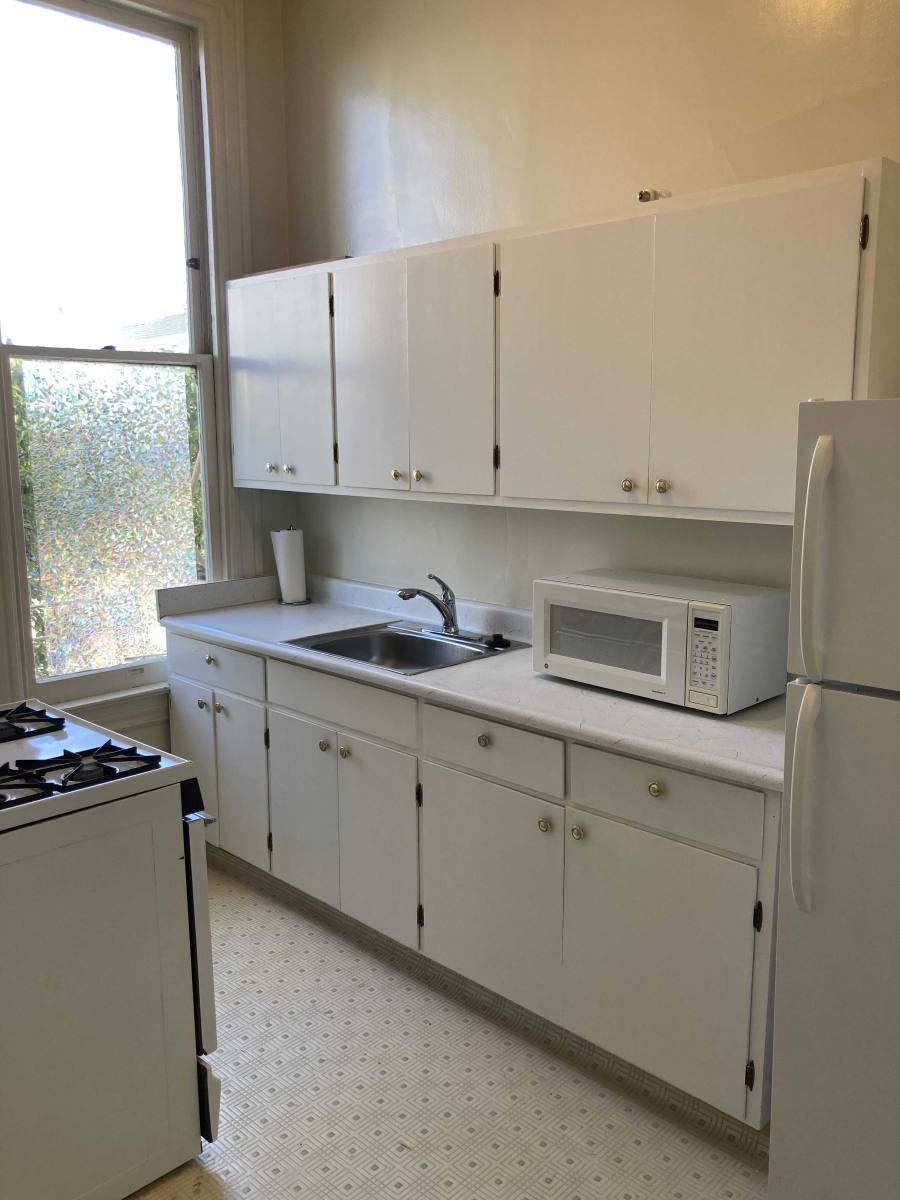 Apartment for rent at 1635 Pierce St #5, San Francisco, CA 94115