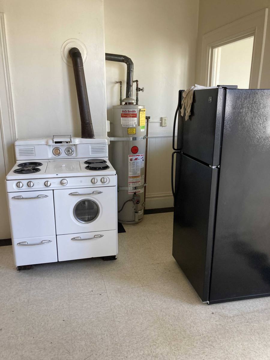 Apartment for rent at 1430 Hayes St #B, San Francisco, CA 94117