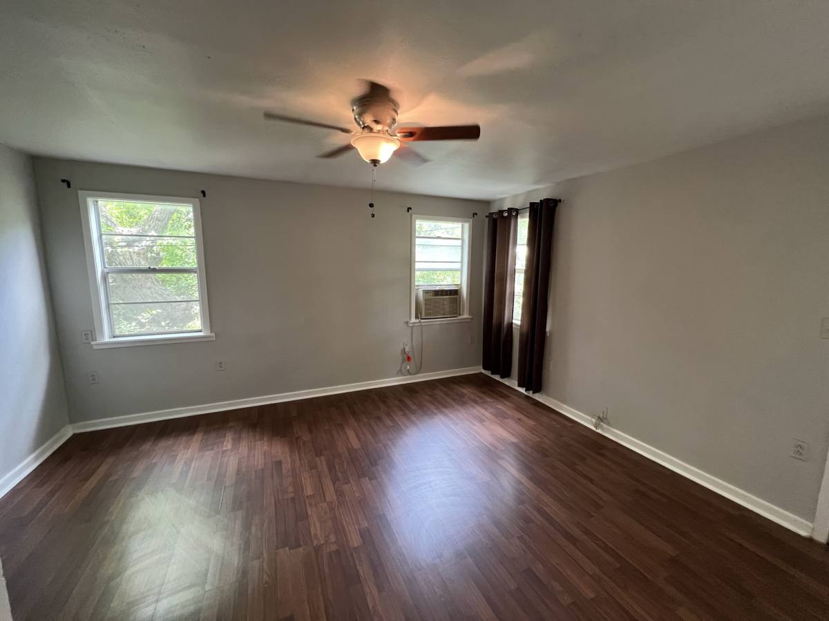 Apartment for rent at 293 Post Ave #3, San Antonio, TX 78215