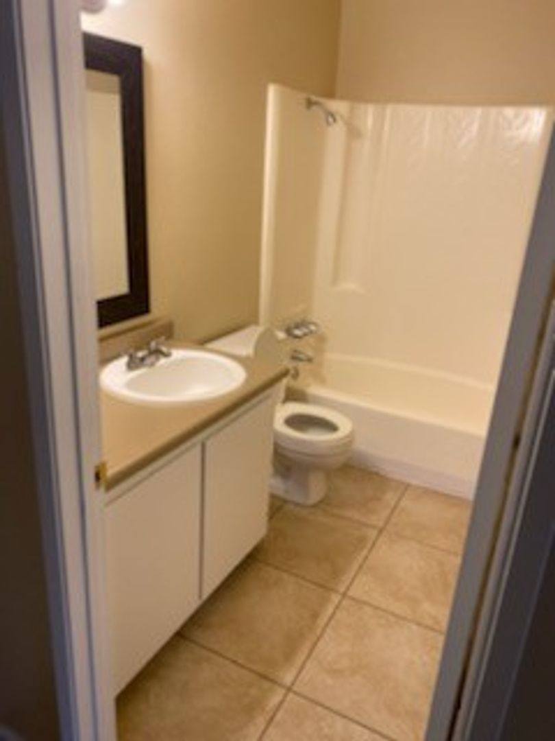 Apartment for rent at 3700 Churn Creek Rd, Redding, CA 96002