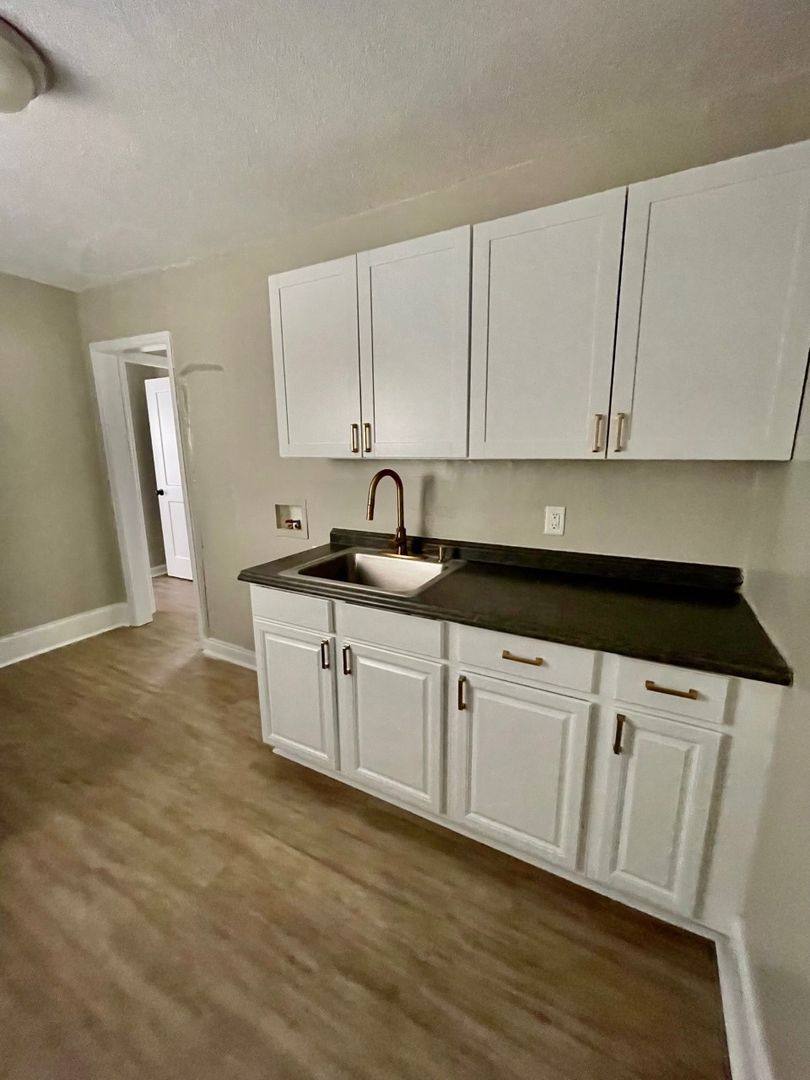 House for rent at 1314 N McDowell C O 800 E 17th St #3, Charlotte, NC 28205