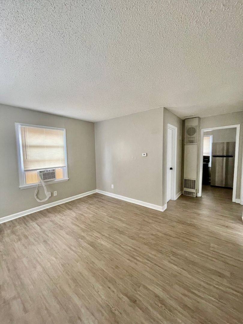 House for rent at 1314 N McDowell C O 800 E 17th St #3, Charlotte, NC 28205