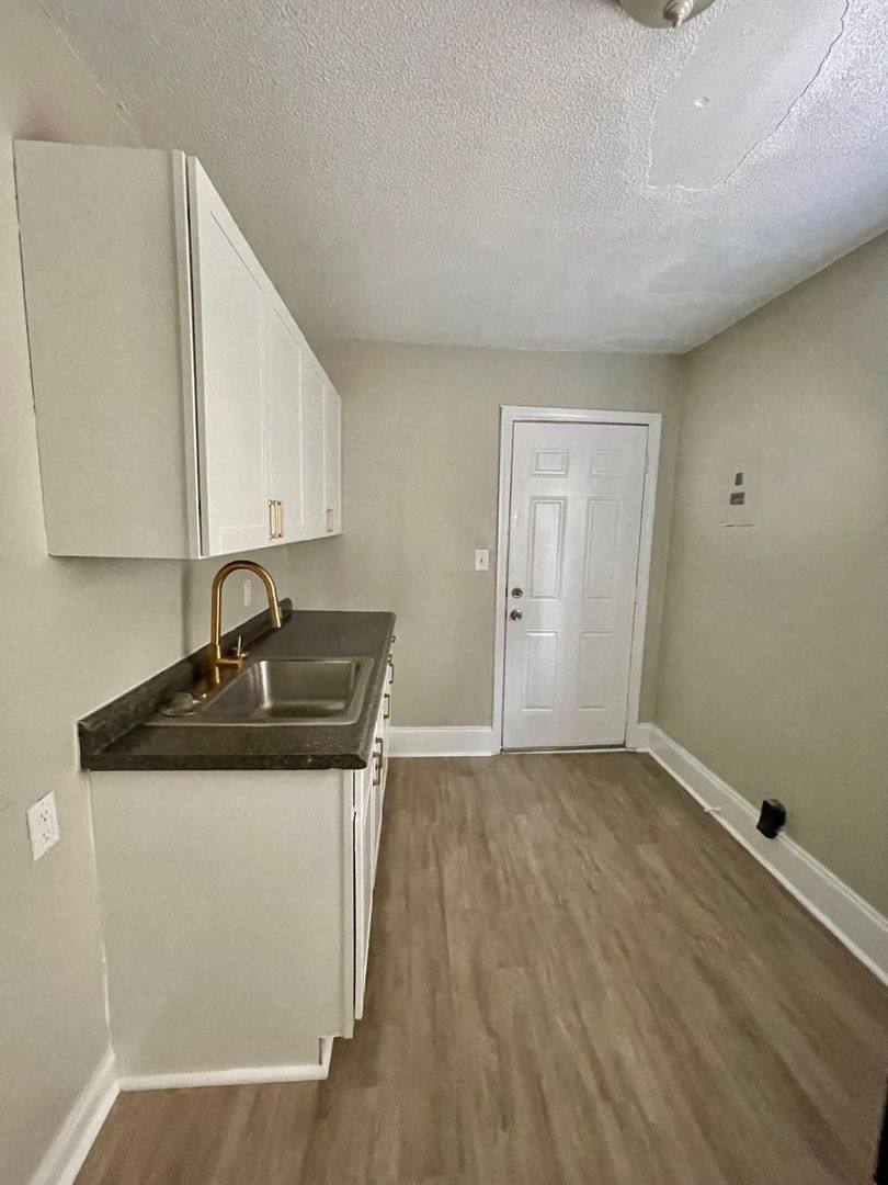 House for rent at 1314 N McDowell C O 800 E 17th St #3, Charlotte, NC 28205