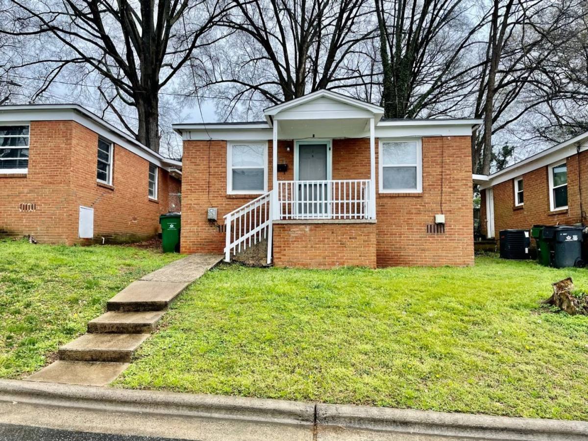 House for rent at 1314 N McDowell C O 800 E 17th St #3, Charlotte, NC 28205