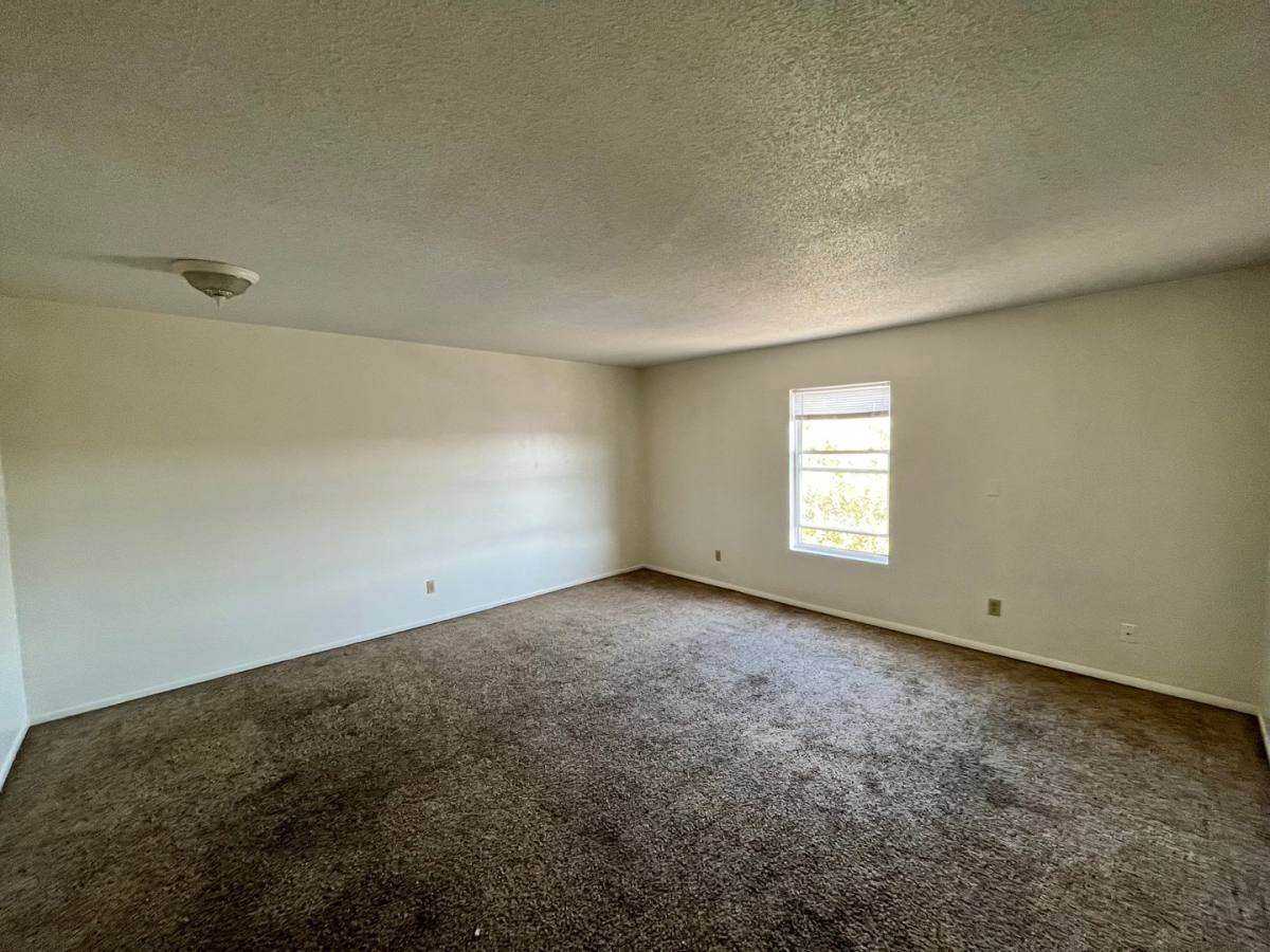 Apartment for rent at 917 Dreiling Rd, Junction City, KS 66441