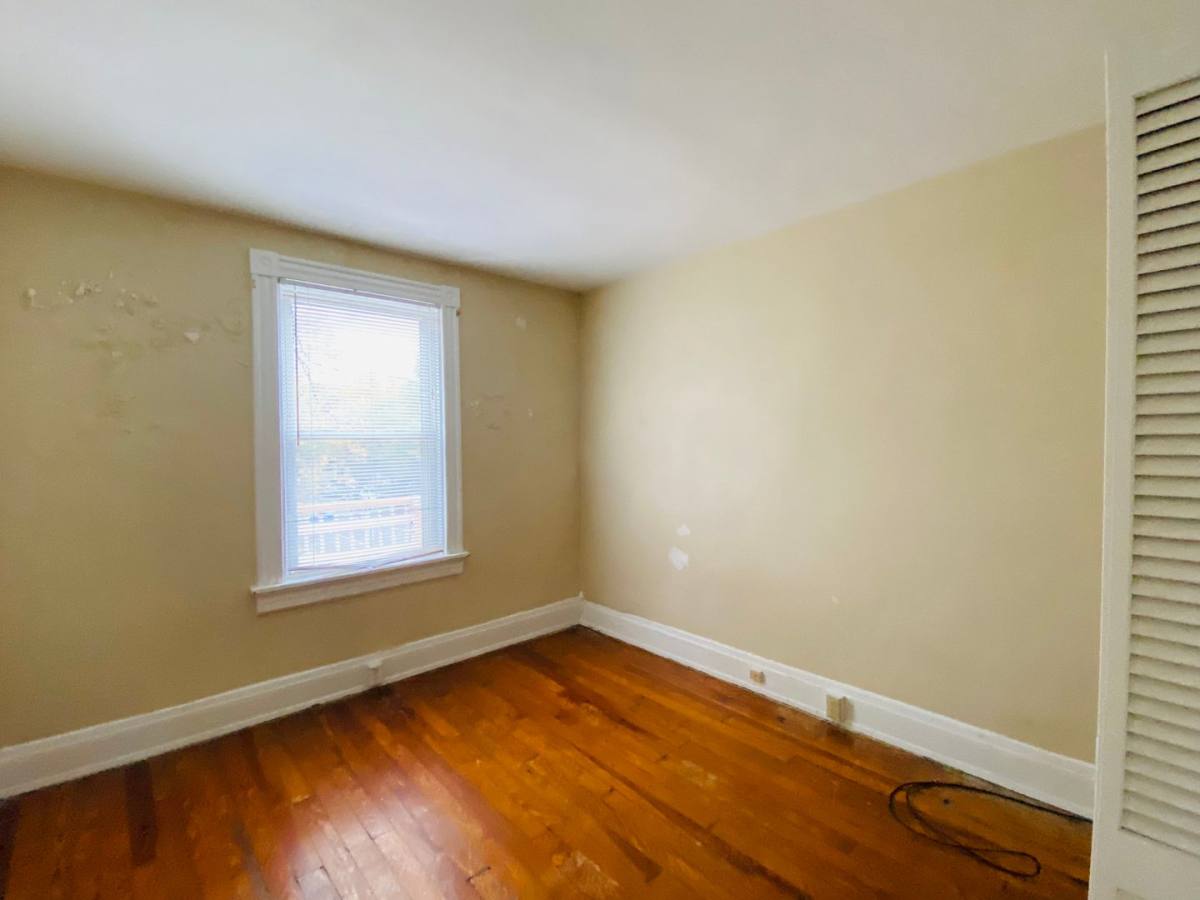 Apartment for rent at 2 N Dooley Ave, Richmond, VA 23221