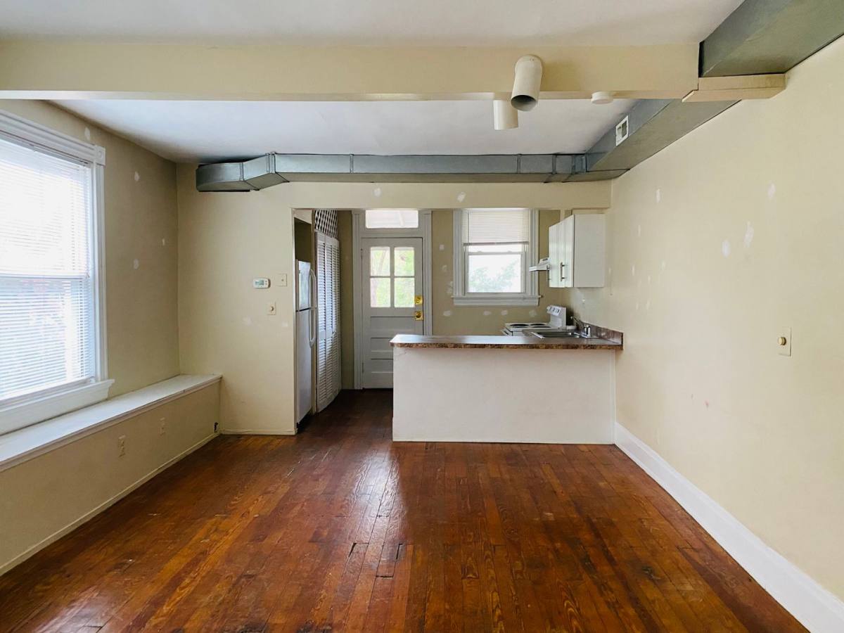 Apartment for rent at 2 N Dooley Ave, Richmond, VA 23221