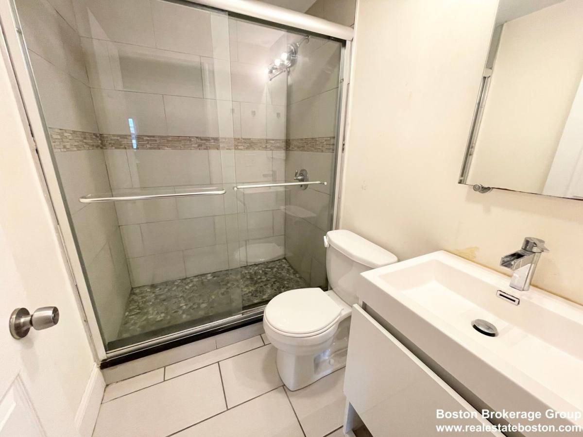 Apartment for rent at 13 Sunset St #1A, Roxbury Crossing, MA 02120