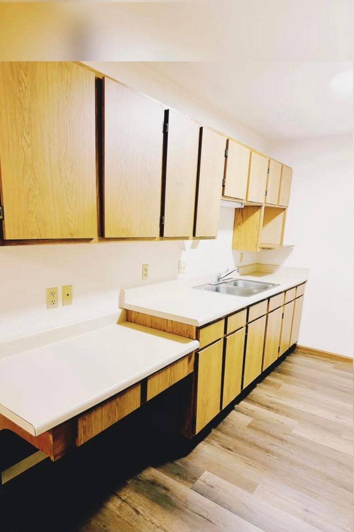 Apartment for rent at 500 NW 2nd St, Abilene, KS 67410
