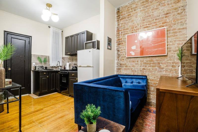Apartment for rent at 518 E 83rd St #2C, New York, NY 10028