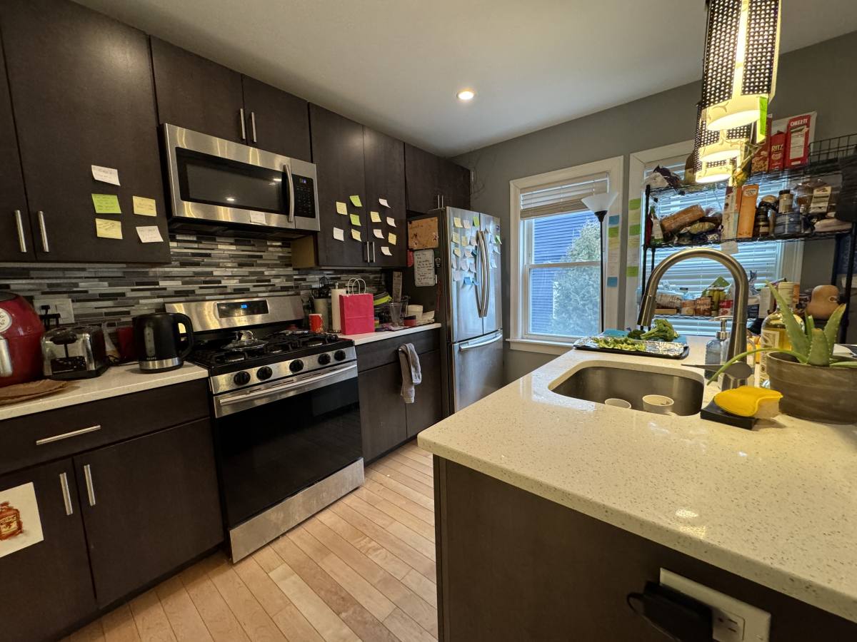 Apartment for rent at 33 Thornton St #7, Roxbury, MA 02119