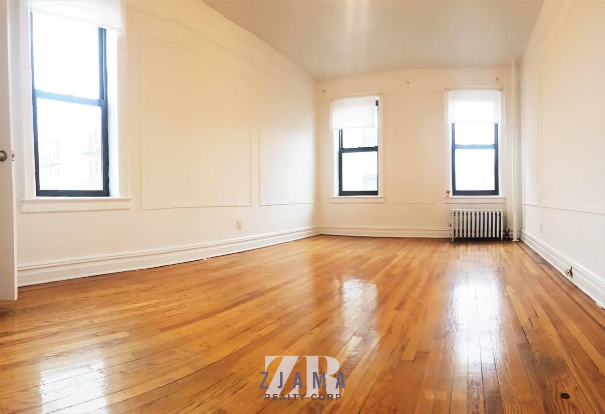 Apartment for rent at 301 Sterling Dr #5D, Brooklyn, NY 11209