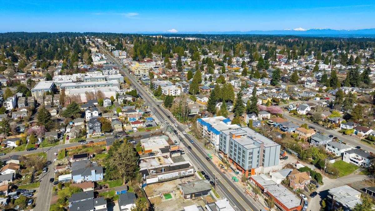 Apartment for rent at 9736 Greenwood Ave N, Seattle, WA 98103
