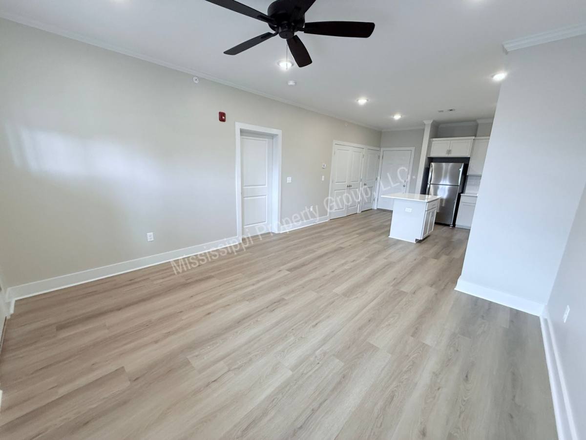 Apartment for rent at 1207 Pleasant Dr, Oxford, MS 38655
