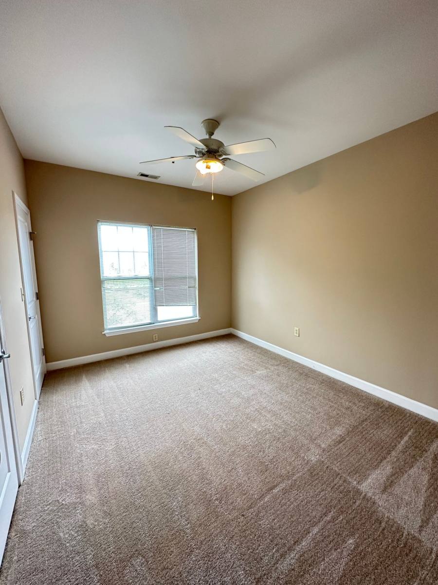 Condo for rent at 302-201 Campus Walk Trail, Elon, NC 27244