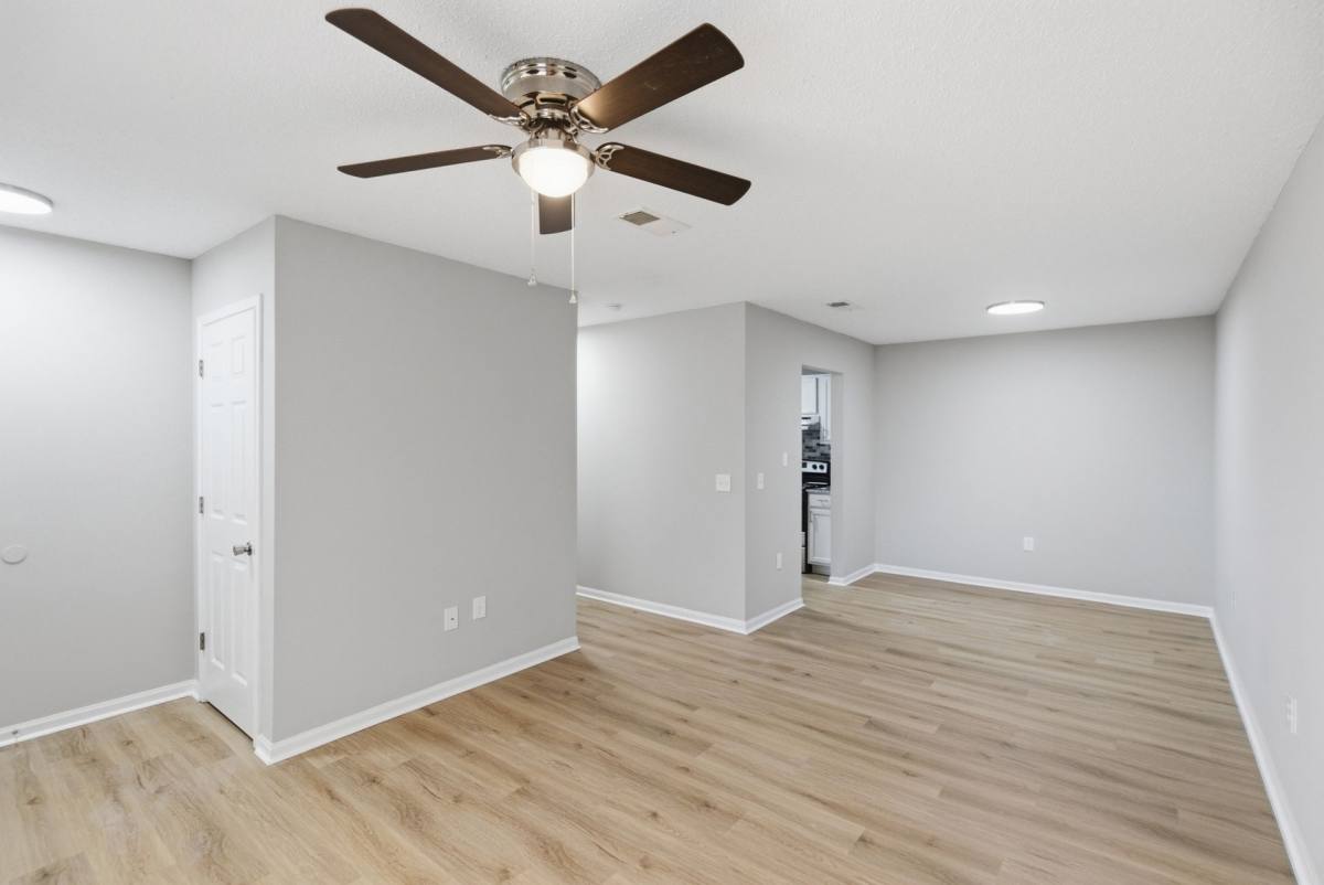 Apartment for rent at 185 La Rue Finis, Leesburg, AL 35983