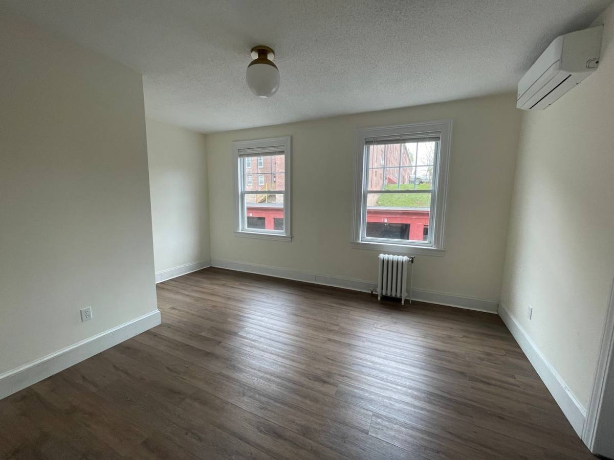 Apartment for rent at 431-437 Whitney Ave, New Haven, CT 06511