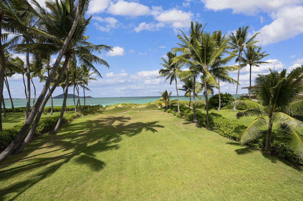 House for rent at 76 S Kalaheo Ave, Kailua, HI 96734