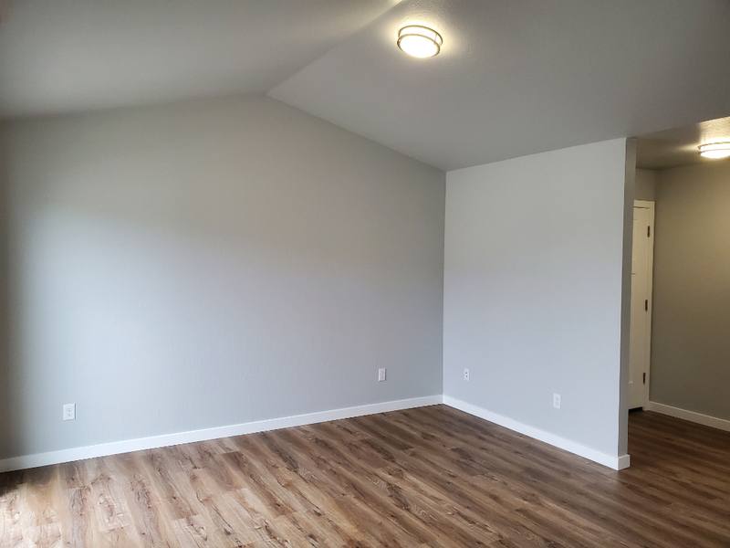 Apartment for rent at 224 Cheryl Lane #9, Phoenix, OR 97535