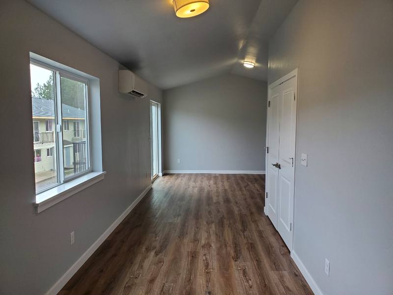 Apartment for rent at 224 Cheryl Lane #9, Phoenix, OR 97535