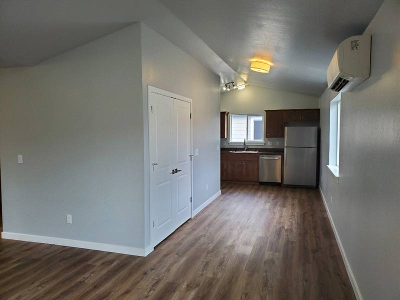 Apartment for rent at 224 Cheryl Lane #9, Phoenix, OR 97535