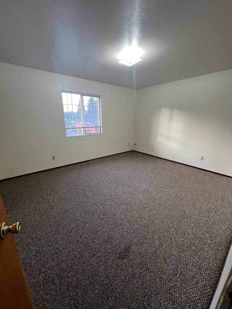 585 Ridge Rd, McKinleyville, CA 95519 - Apartment for Rent - Image 4