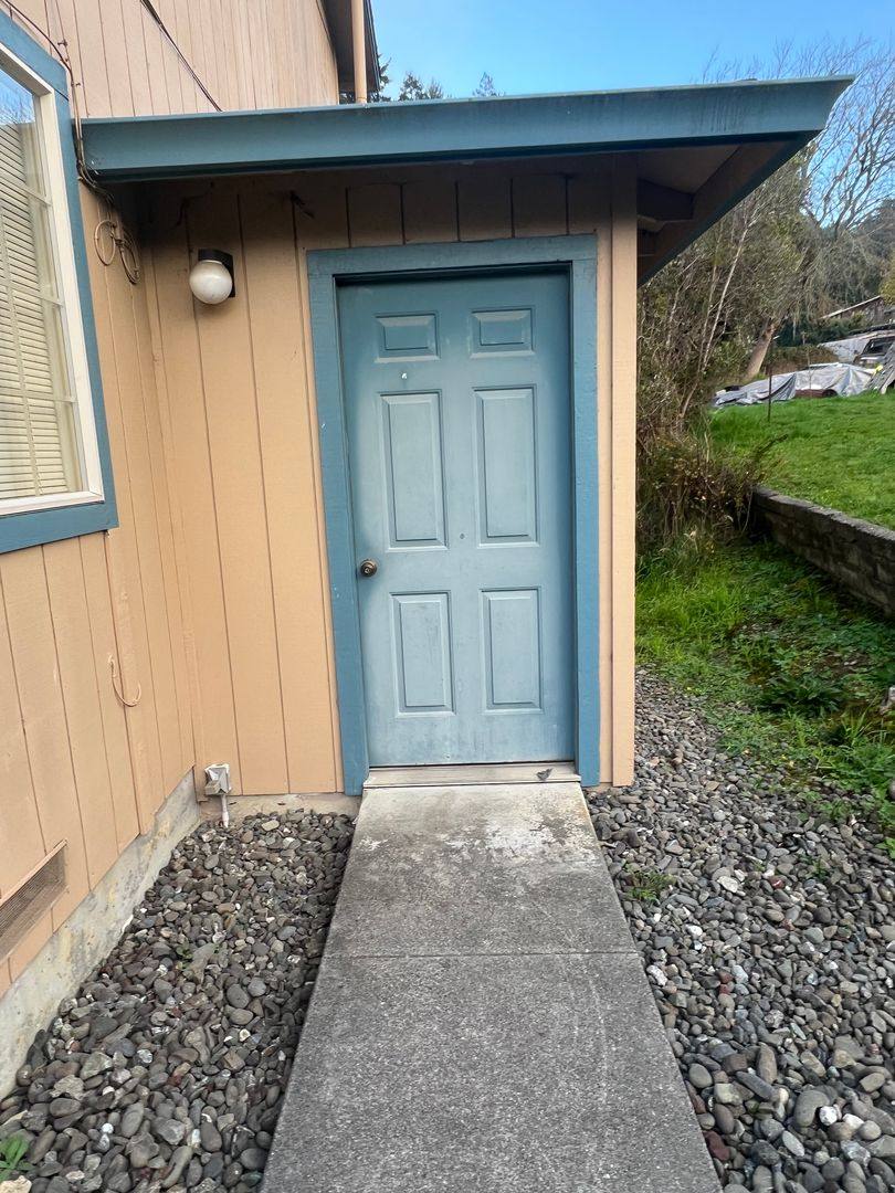 585 Ridge Rd, McKinleyville, CA 95519 - Apartment for Rent - Image 9