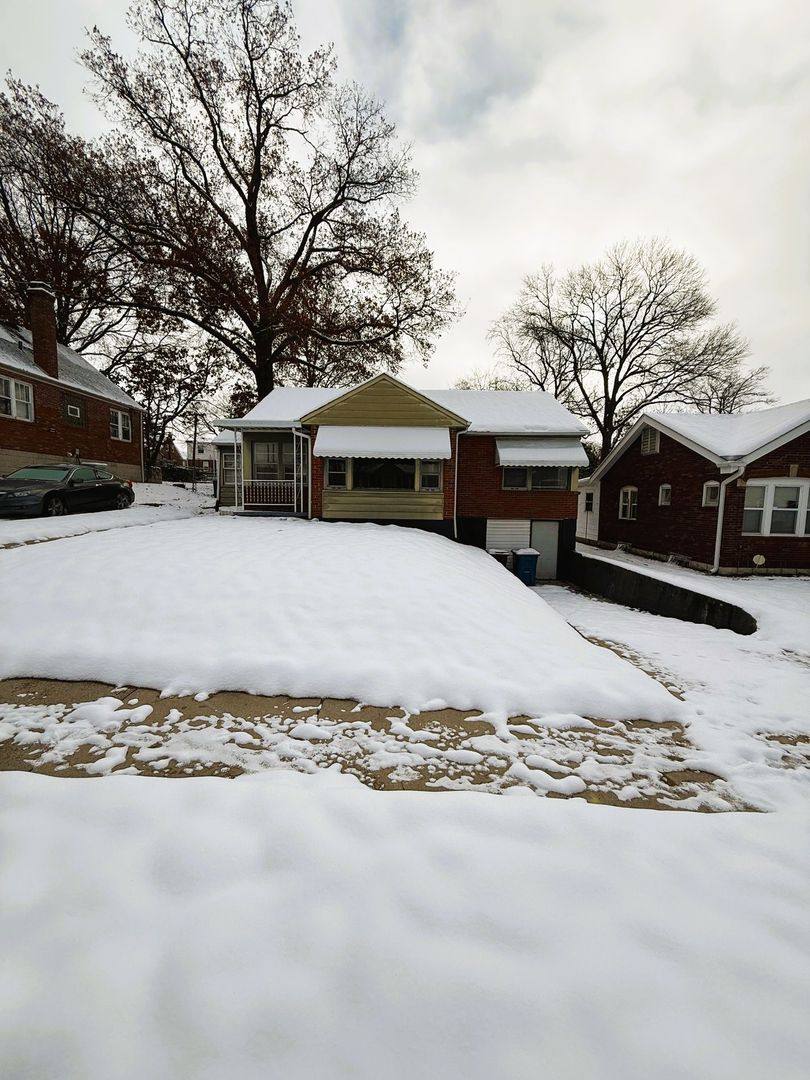 House for rent at 3826 Melba Place, Saint Louis, MO 63121