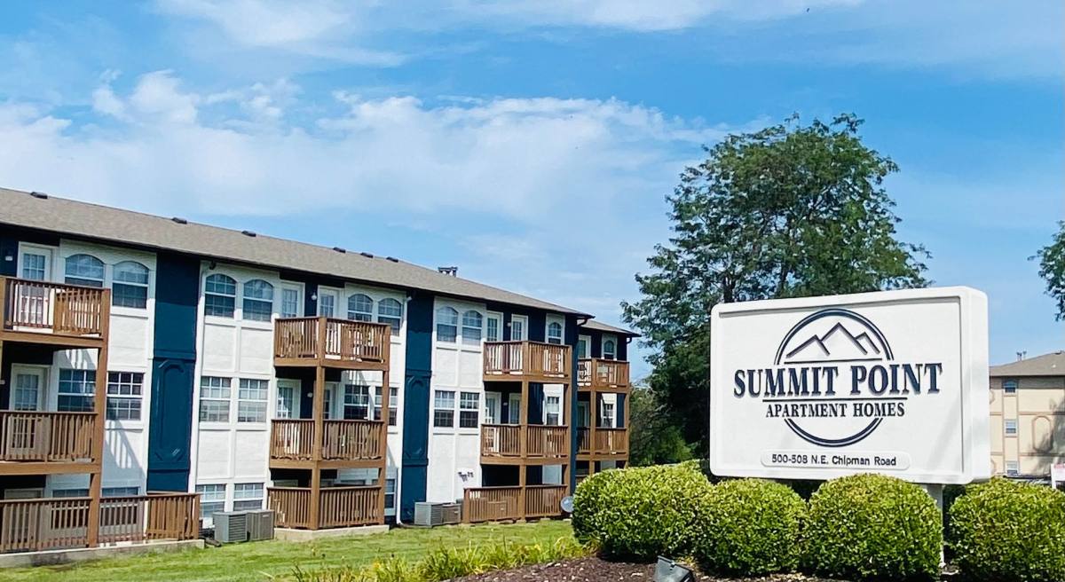 Apartment for rent at 504 NE Chipman Rd, Lees Summit, MO 64063