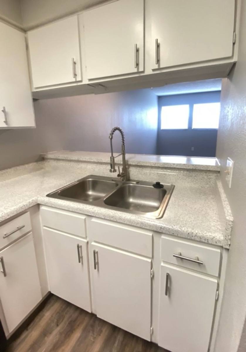 Apartment for rent at 504 NE Chipman Rd, Lees Summit, MO 64063