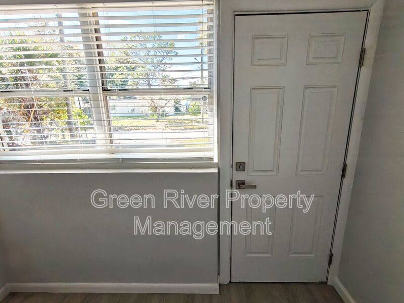 House for rent at 2921 Mansion Rd, Jacksonville, FL 32277